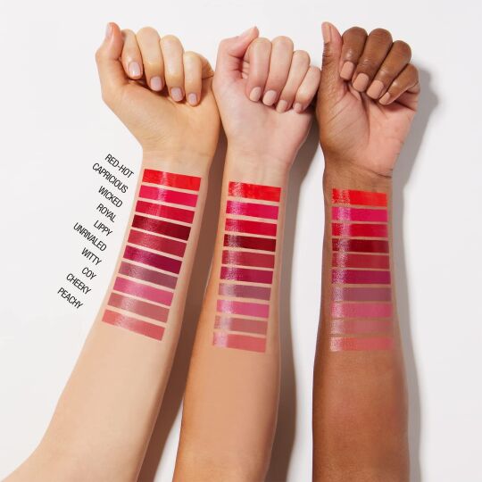 Maybelline New York Super Stay Vinyl Ink Uzun Süre Kalıcı Likit Parlak Ruj 35 Cheeky - 9